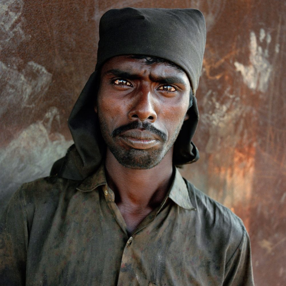 Worker, Chittagong, Bangladesh - ship breaking